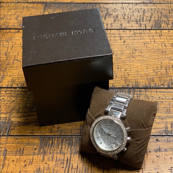 Michael Kors Watch - Picture 1 of 6